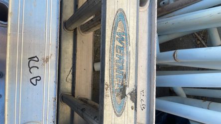 25’ Extension Ladder