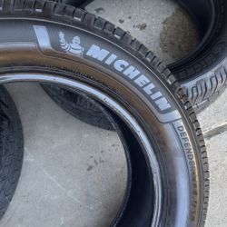 20” TIRES MICHELIN DEFENDER LTX 245 60 20