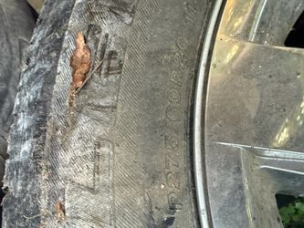Ram 1500 Stock Truck Rim & Tires