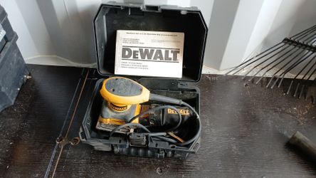 Dewalt 1/4 Sheet Sander D26441