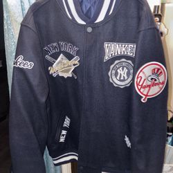 Pro Line Yankee Jacket Size Large 