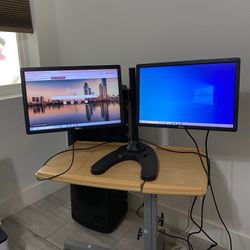 Dell P1913t,19", Professional Widescreen LED Monitor - Dual monitor with stand 19 inch  Display and vga port. It works great! Nothing wrong! Power cor