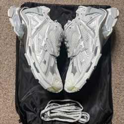 balenciaga runners