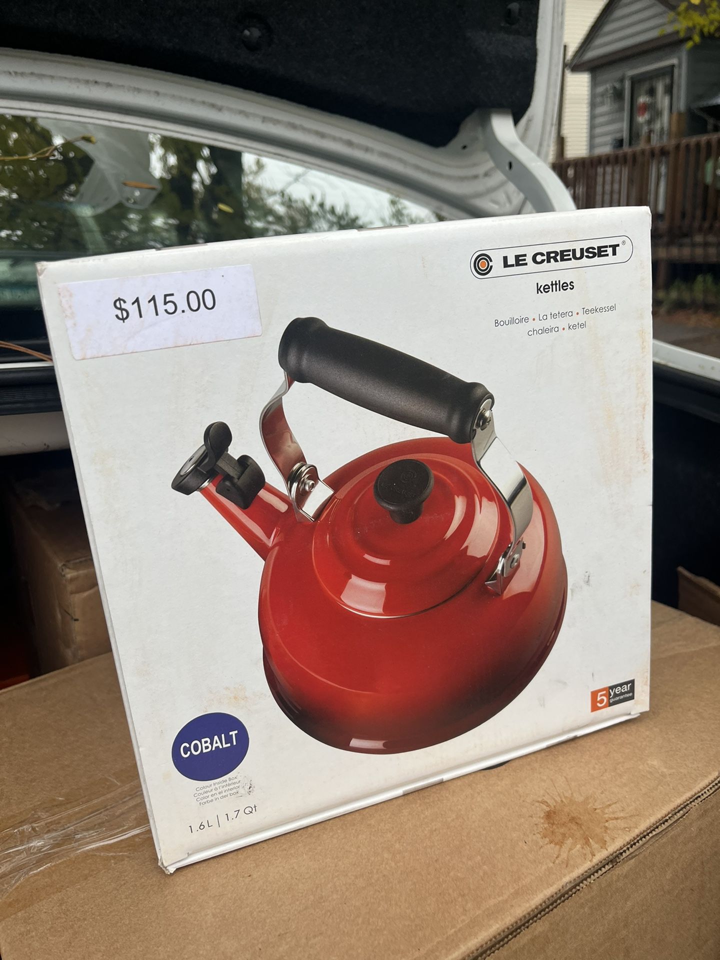 Le Creuset Kettle Pot