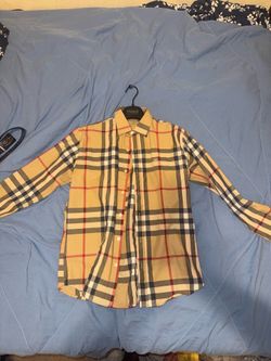 Burberry button up long-sleeve size Medium