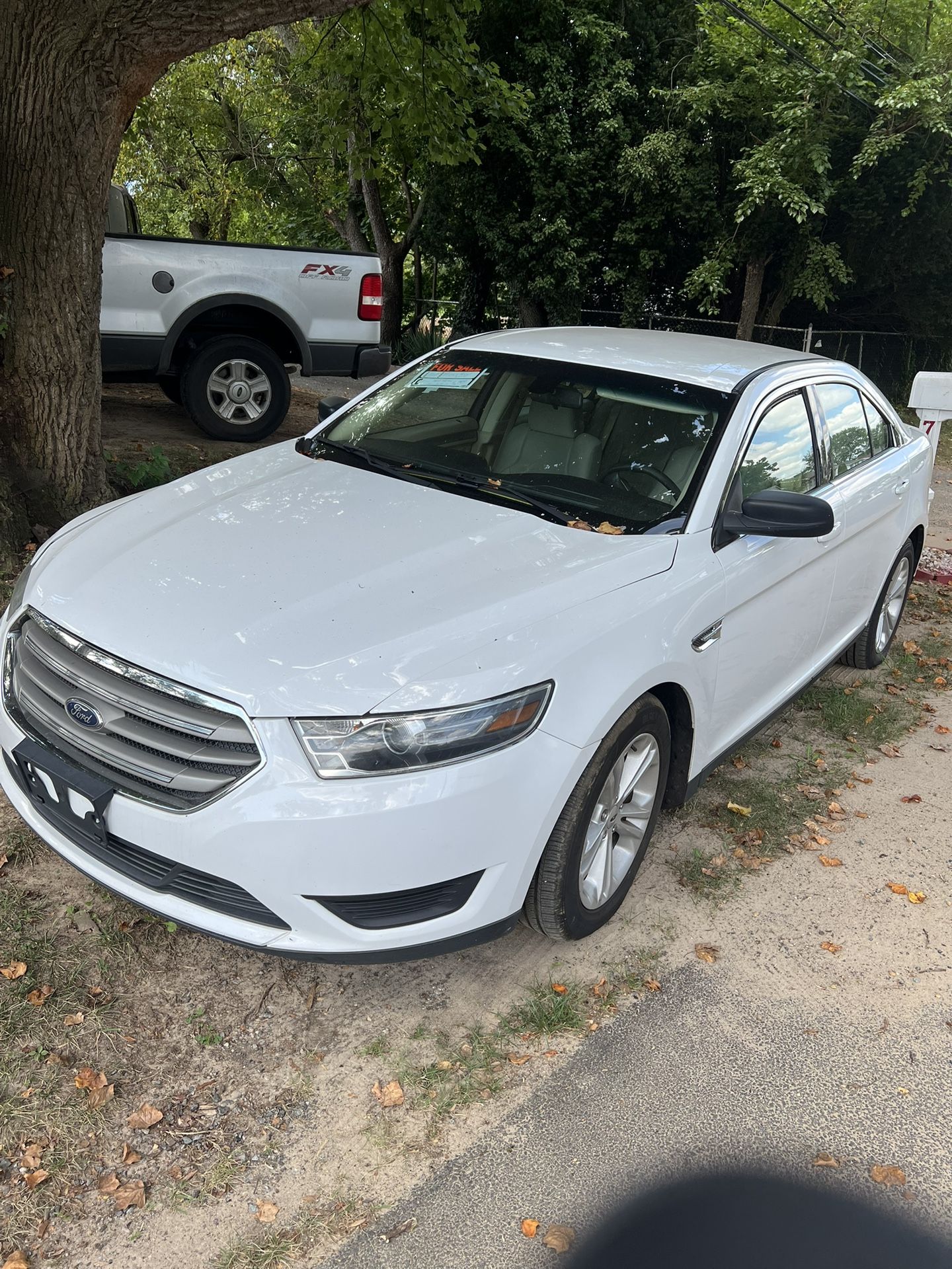 2017 Ford Taurus