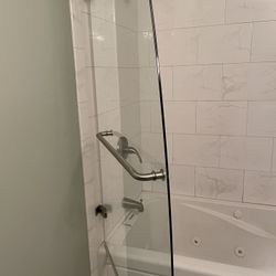 Hinged Frameless Bathtub Shower Door