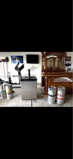 Empty Sixtel Kegs qty 2