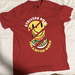 STRIVERS ROW (RED “FOR A BETTER WORLD T-SHIRT) SIZE M