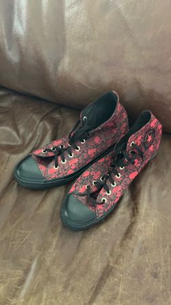 Size 13 Men’s Converse