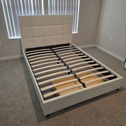 Full Size Bed - Cama Tamaño Full 