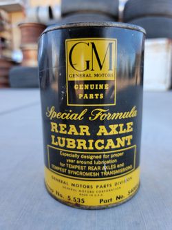 Vintage GM Pontiac Tempest Rear Axle Lubricant Metal Can Petroliana