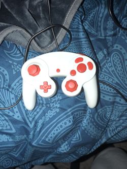 Custom GameCube Style Controller – White & Red Colorway (For Mods / Parts)
