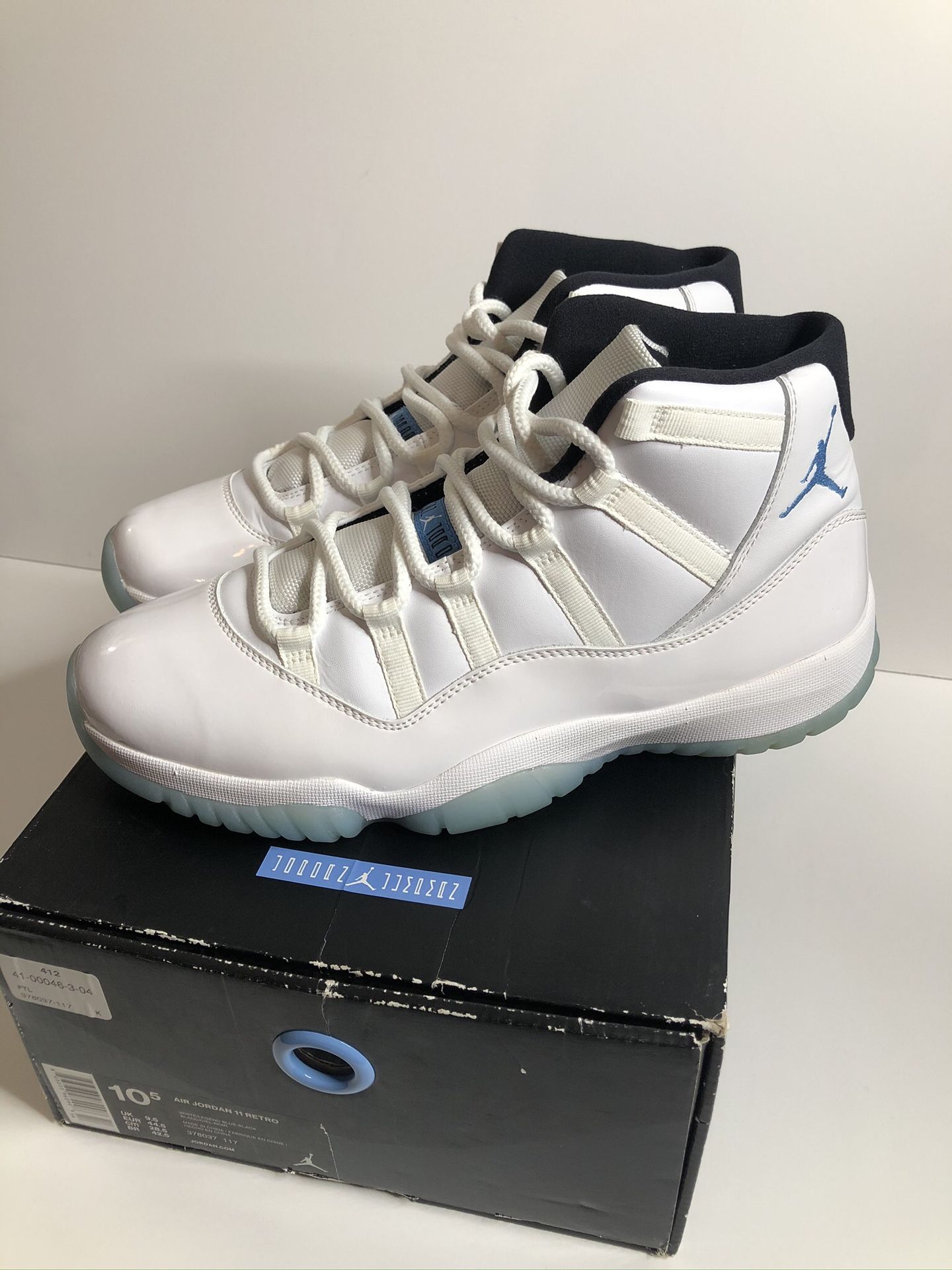 Nike air Jordan 11 legend blue size 10.5