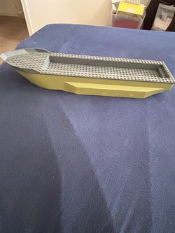 Lego boat