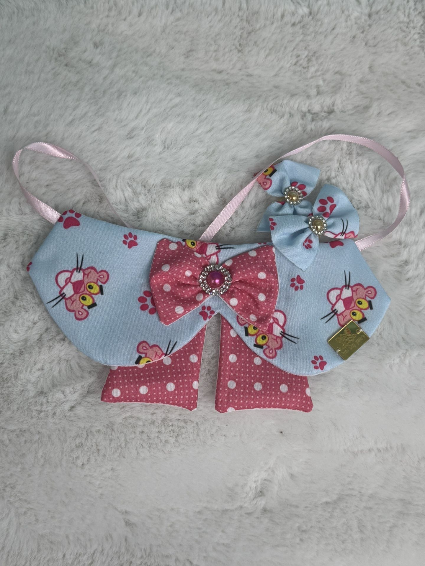 Brand new Handmade Stylish , Quality Pet Accessories Set .