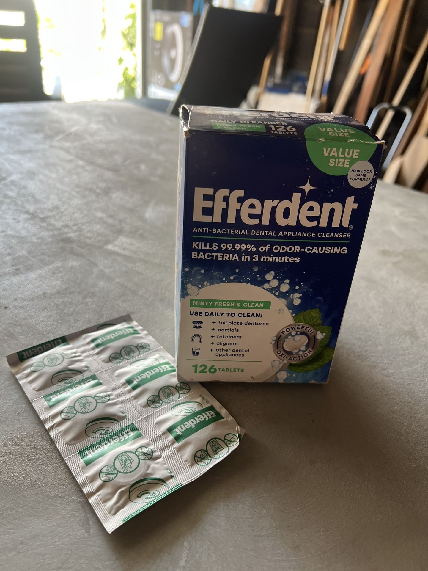 Efferdent Anti-Bacterial Dental Appliance Cleanser (Open Box)