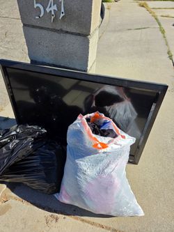 Plus size clothes & tv