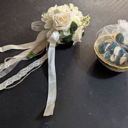 Jr. Bride/ Flower Girl Bouquet & Basket