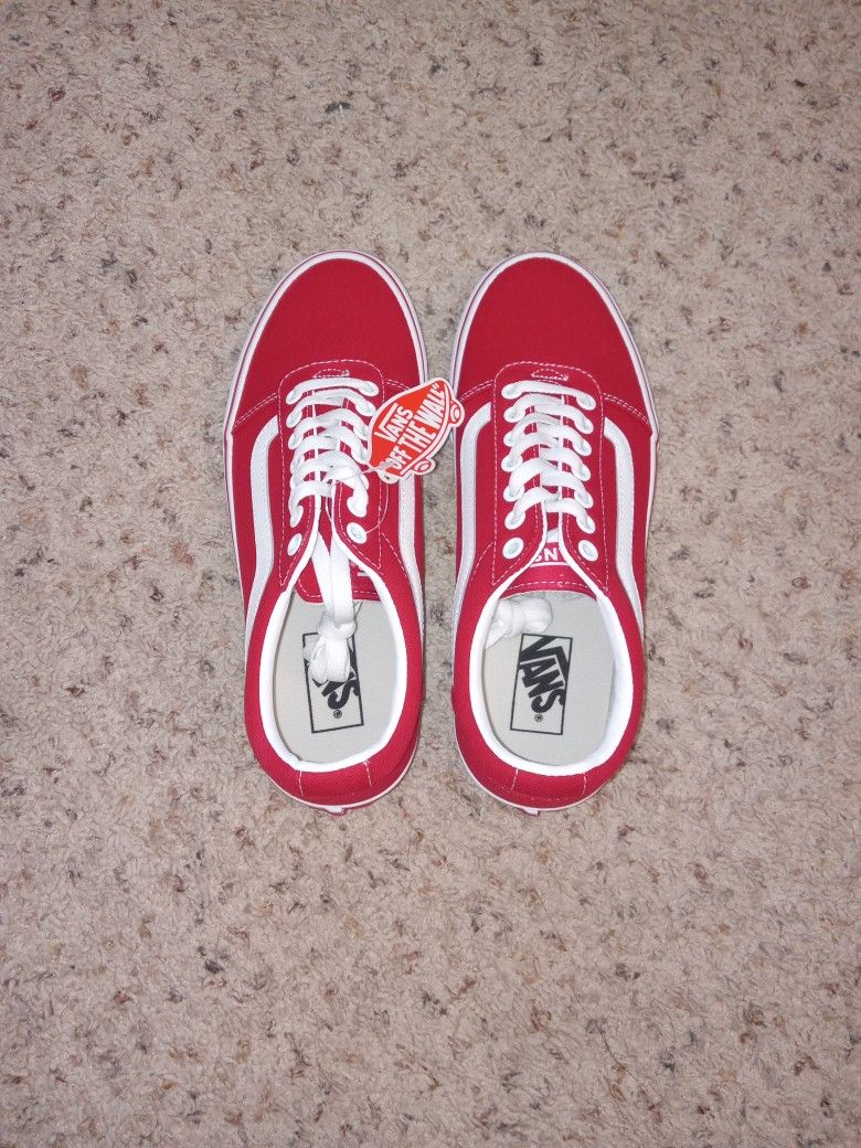 (Canvas) Racing Red Vans