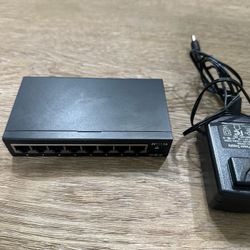 🔌 8-Port Ethernet Switch + Power Adapter Se Hablo Espanol 