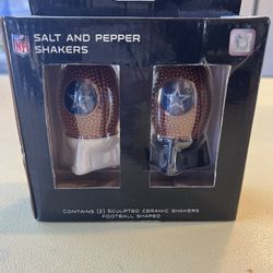 NFL Dallas Cowboys Salt & Pepper Shakers