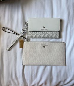 MK wallet/ MK purse
