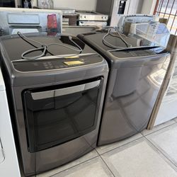 LG Top Load Washer 5.0 Cu Ft And Gas Dryer Set In Great Condicion