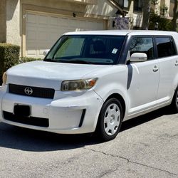 2010 Scion xB