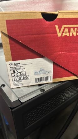 Vans size 7 us woman