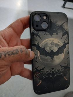 BLACK IPhone 13