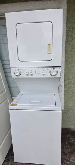 GE Spacemaker unitized stackable washer and dryer