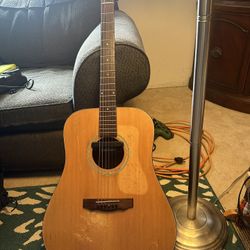 Guild guitar 1994 D4-NT 