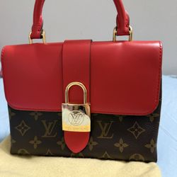 Louis Vuitton Locky BB Monogram Crossbody – Excellent Condition