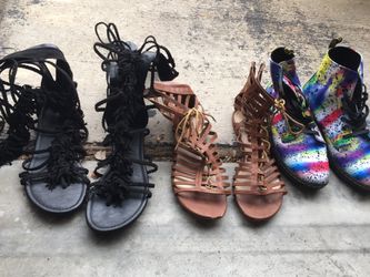 flips flops. size 9,10