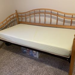 Wood framed Daybed Twin Foam Day Bed Mattress 
