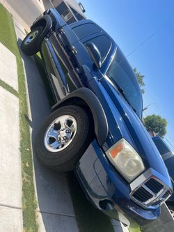 2006 Dodge Dakota