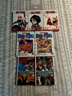 Anime Manga Book Bleach, DBZ, Gundam 7 book lot