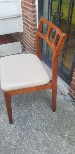 USED Chairs