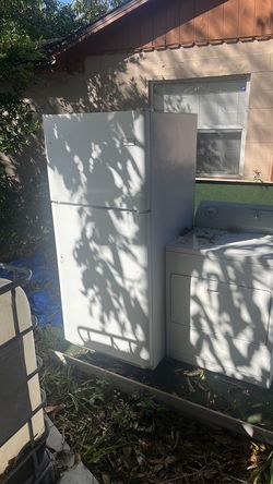 White refrigerator Frigidaire model
