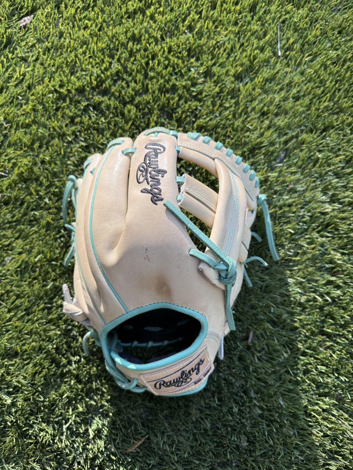 Rawlings Heart Of The Hide (Infield) 