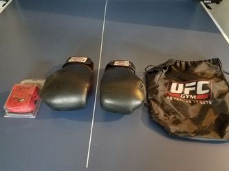 Boxing gloves set with hand wrap and bag