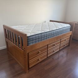 Twin Size Trundle Bedroom Set With Two Mattresses