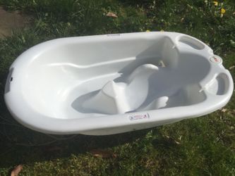 Baby bathtub