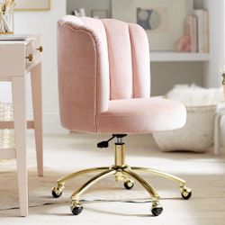 Pottery Barn Swivel Desk Chair – Pink Velvet $150