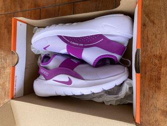 Nike shoes size 5