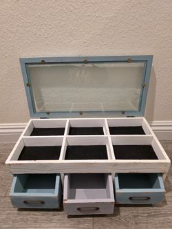 Wooden Shabby Chic Tabletop Jewelry Box