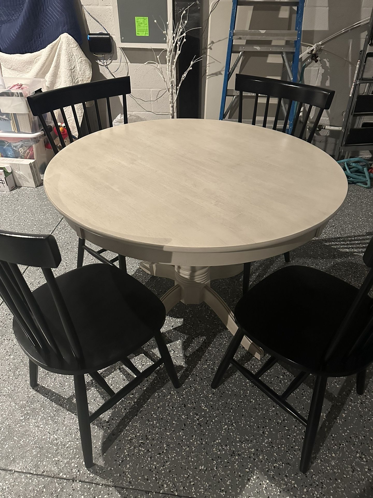 Dinette Set