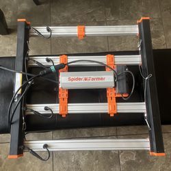 Spider Farmer Se3000 LED Light