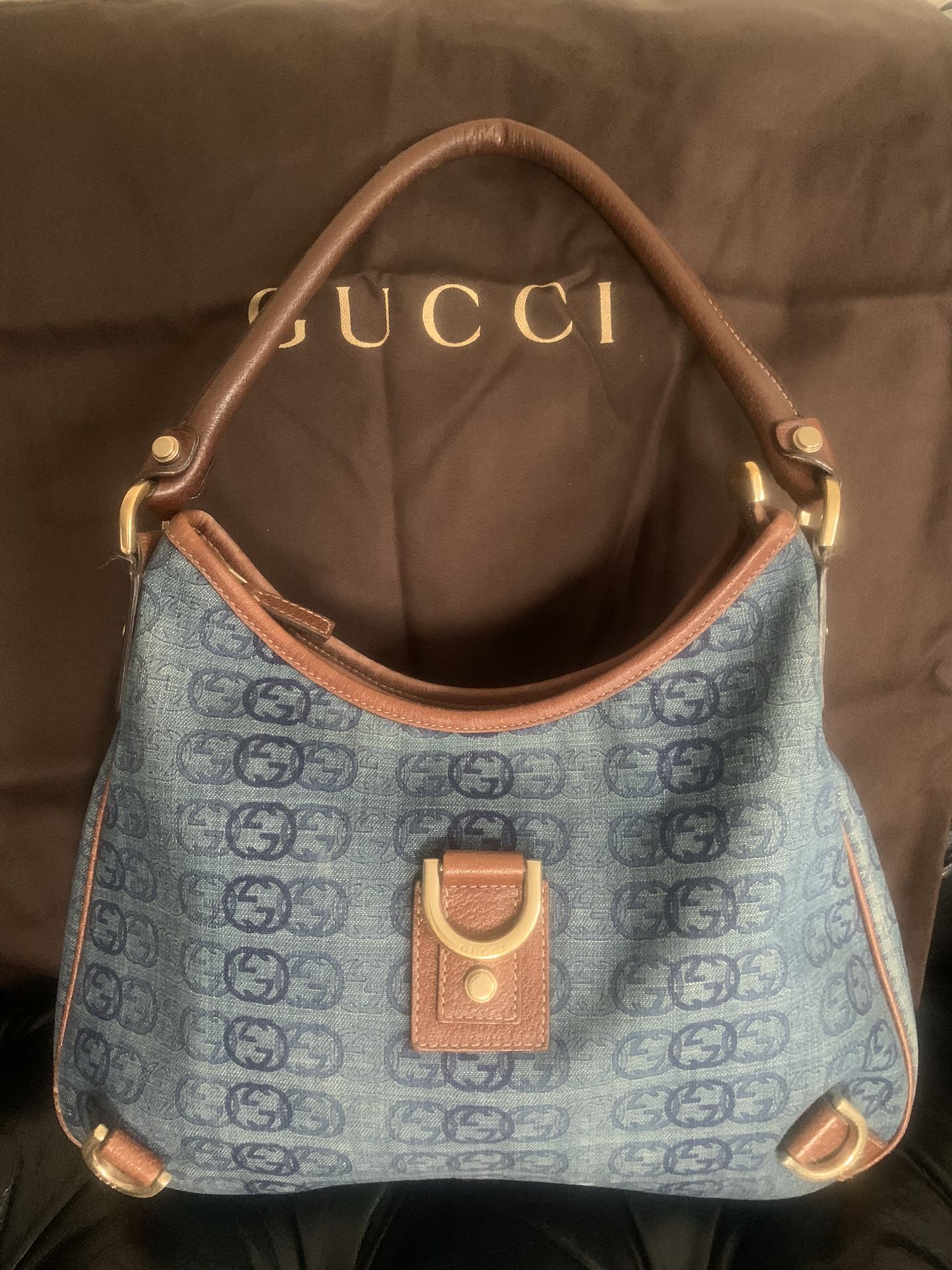 Gucci Shoulder Bag